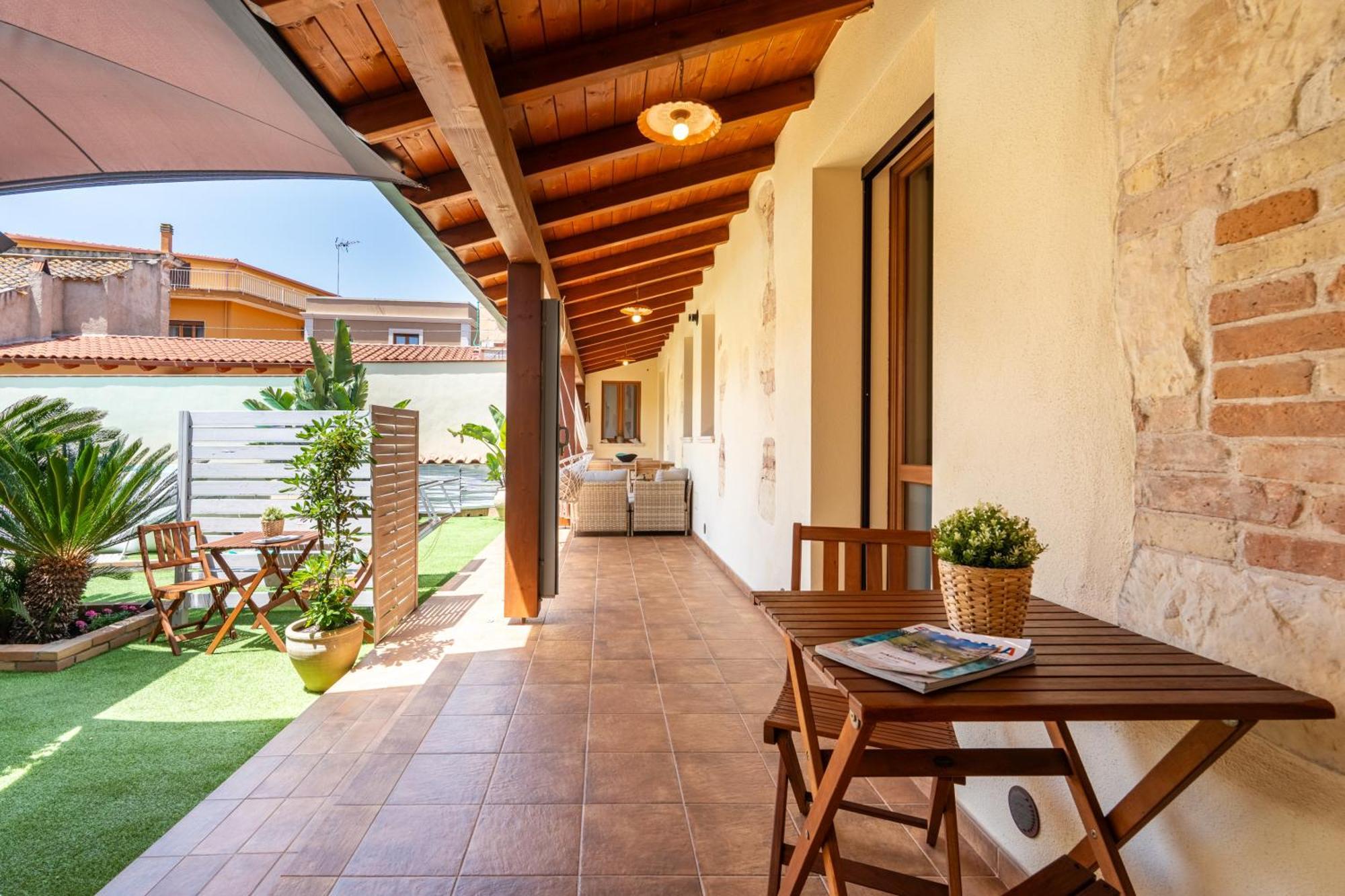 Villa Campidanese Асемини Екстериор снимка
