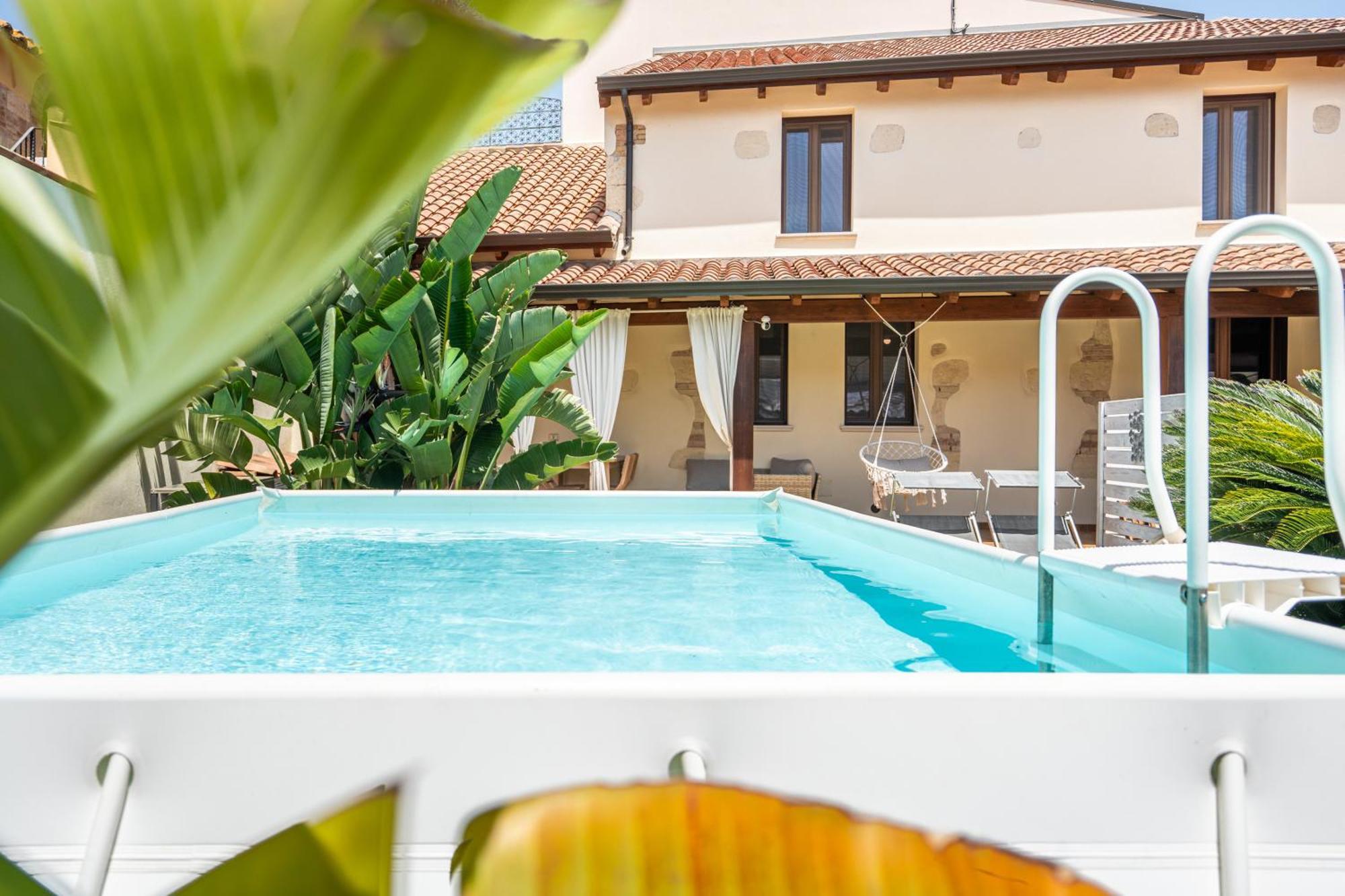 Villa Campidanese Асемини Екстериор снимка